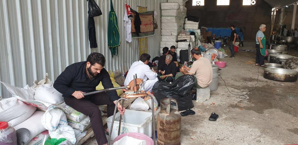 موکب باب الشهداي بجنورد خادم زائران پس از اربعين حسيني در نجف