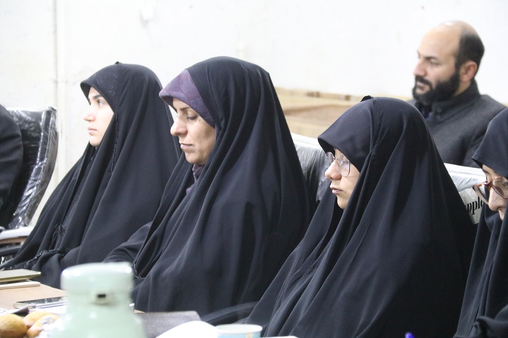 نشست آموزشي کانون هاي تخصصي خواهران در مساجد خراسان شمالي