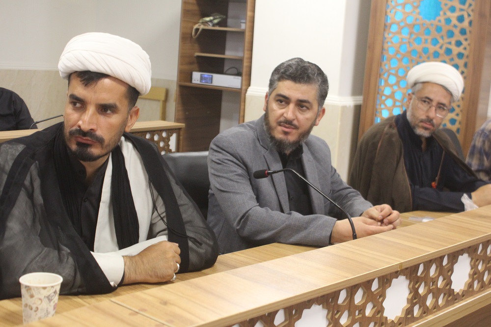 نشست مستعدين حلقه هاي گفتماني استان خراسان شمالي ويژه اهالي مسجد و فعالان فرهنگي
