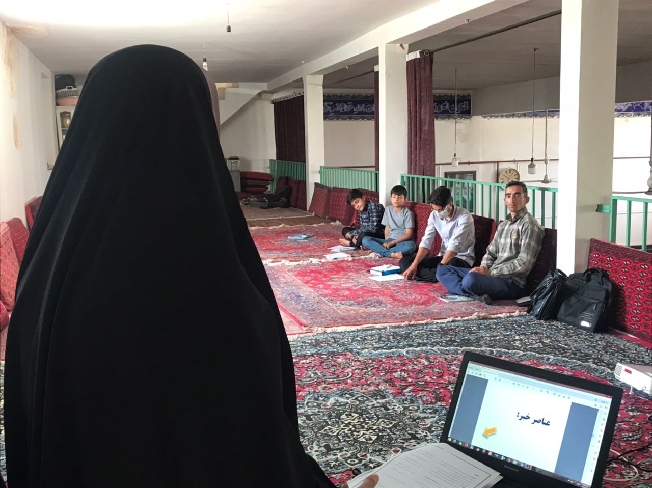 کارگاه آموزش خبر نويسي در صفي آباد ويژه فعالان مسجدي