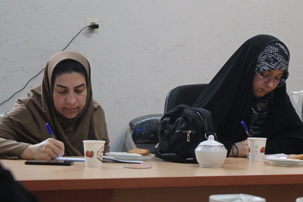 نشست خبري ويژه برنامه هاي ستاد بزرگداشت دهه کرامت در خراسان شمالي