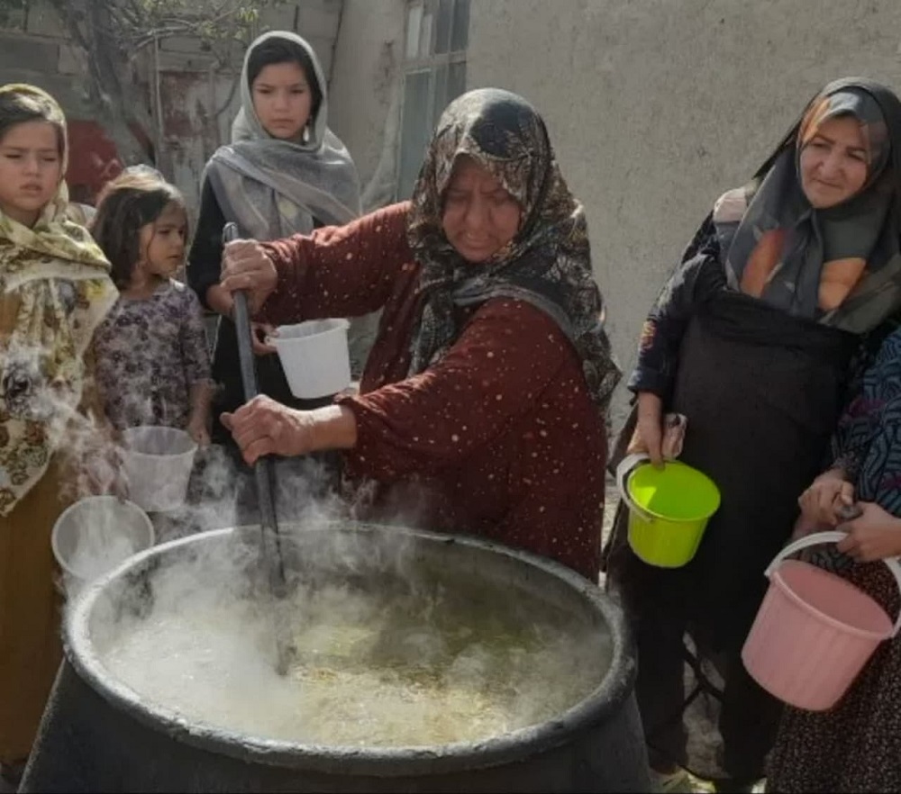 عشق به امام رضا (ع) شيعه و سني نمي شناسد/ قدم هاي همدل زنان روستاي کوشکي ترکمن مانه و سملقان  در سالروز شهادت امام مهرباني ها
