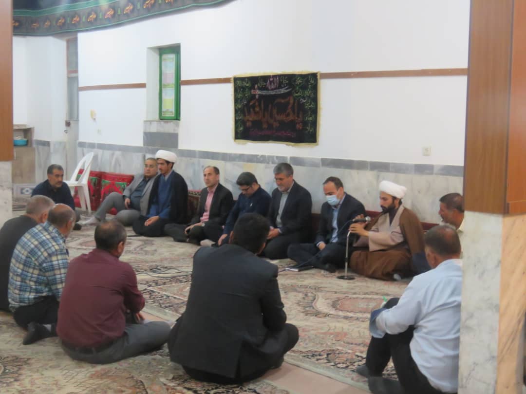 کانون امام هادي (ع) بجنورد ميزبان «ميزخدمت به ميزباني مساجد»  در هفته دولت
