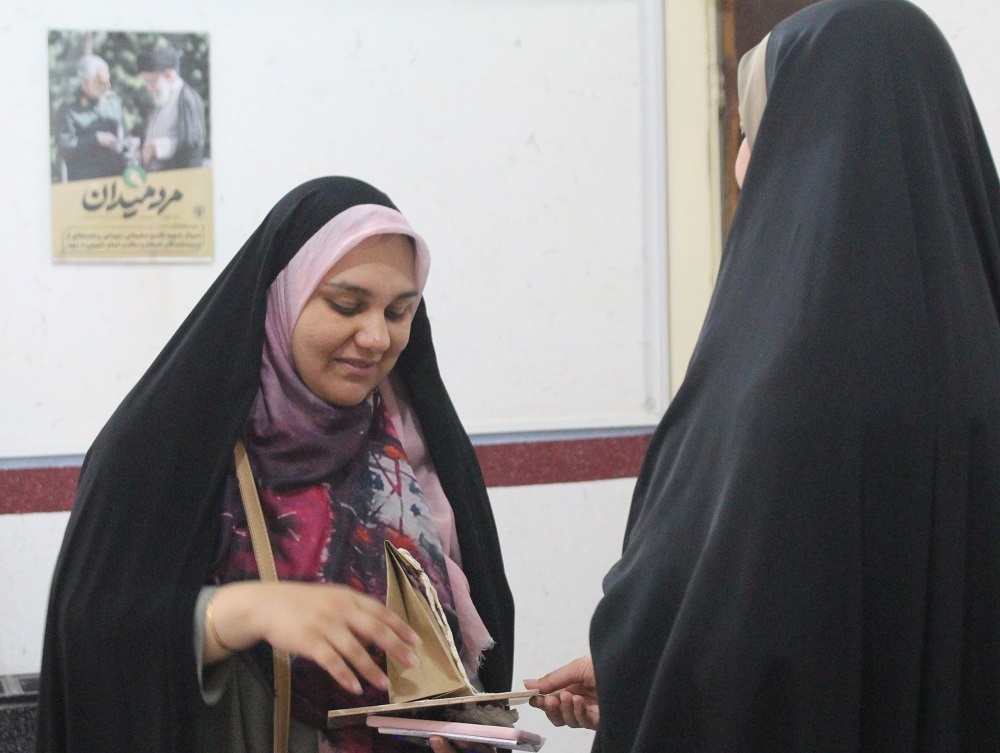 نشست خبري ويژه برنامه هاي ستاد بزرگداشت دهه کرامت در خراسان شمالي