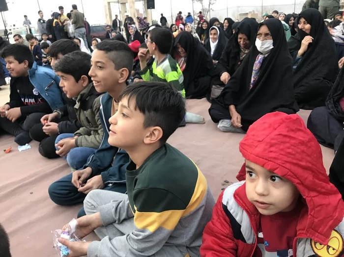 جشن نيمه شعبان به همت نوجوانان مسجد صاحب الزمان (عج)  منطقه حر بجنورد در جوار يادمان  شهدا