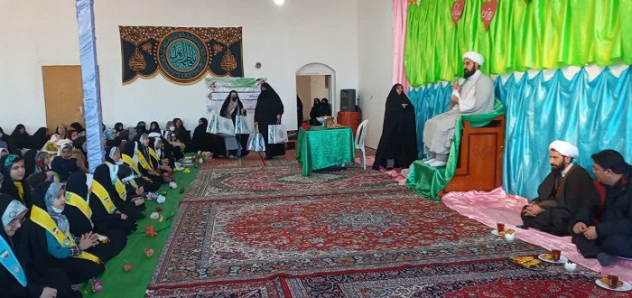 اجتماع بانوان کرامت در صفي آباد  به همت کانون هاي مساجد اسفراين