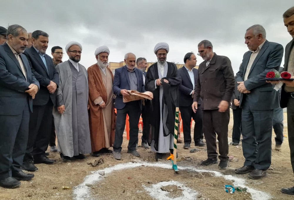 پروژه احداث مسجد "اصحاب خراساني" در بجنورد کلنگ زني شد