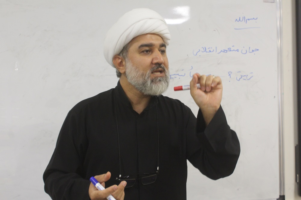 نشست مستعدين حلقه هاي گفتماني استان خراسان شمالي ويژه اهالي مسجد و فعالان فرهنگي