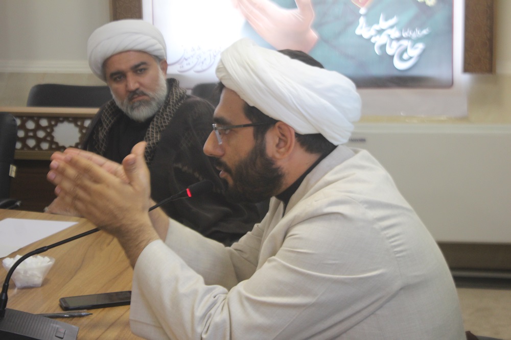 نشست مستعدين حلقه هاي گفتماني استان خراسان شمالي ويژه اهالي مسجد و فعالان فرهنگي