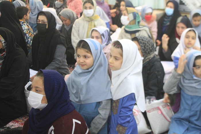 جشن تکليف دختران فاطمي به ميزباني اهالي مسجد حجت بن الحسن عسکري (عج) بجنورد