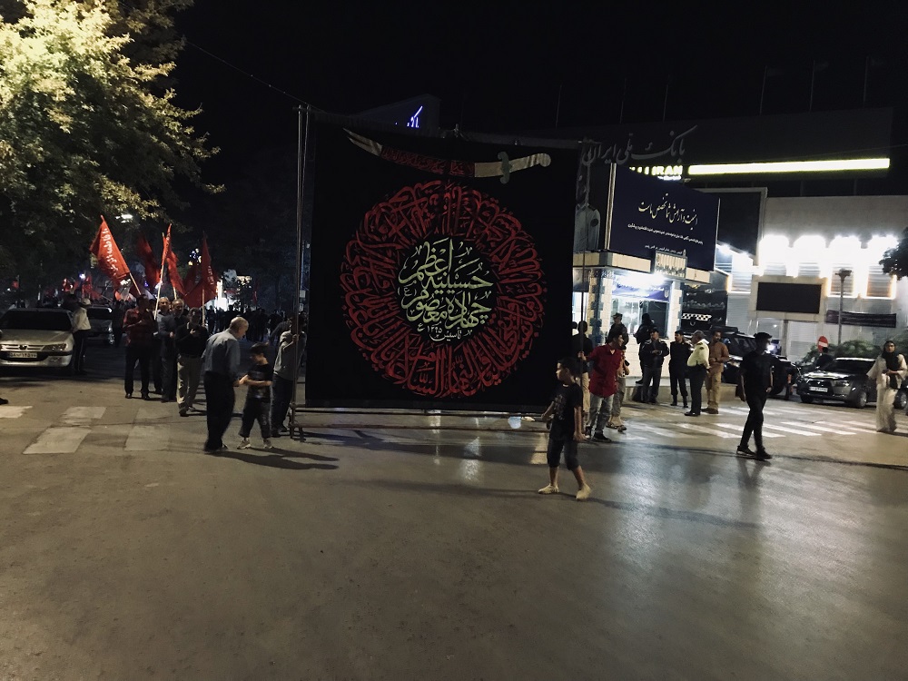 "امت رسول الله"  در بجنورد شام غريبان سلطان طوس را به سوگ نشستند