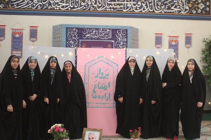 "پرواز در ارتفاع اراده ها"؛ 30 دانش آموز دختر در مسجد امام علي عليه السلام بجنورد در ايام ماه مبارک رمضان معتکف شدند