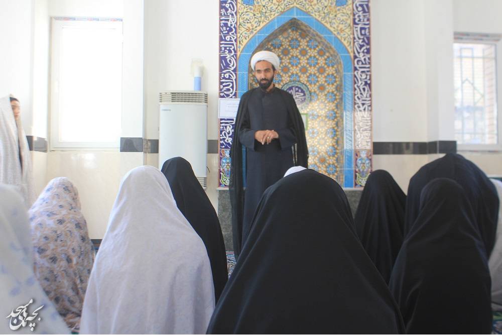 نشست فرهنگي نماز کانون مسجد با نوجوانان مدرسه حضرت معصومه (س)بجنورد