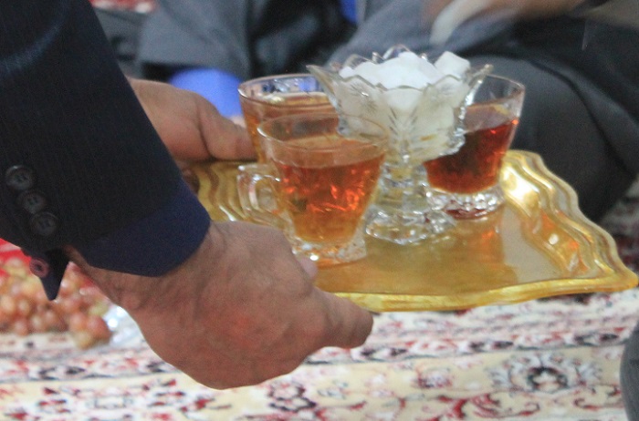 تکريم مادر نوجوان شهيد«احمد حامدي»  از شهداي روستاي ناوه بجنورد