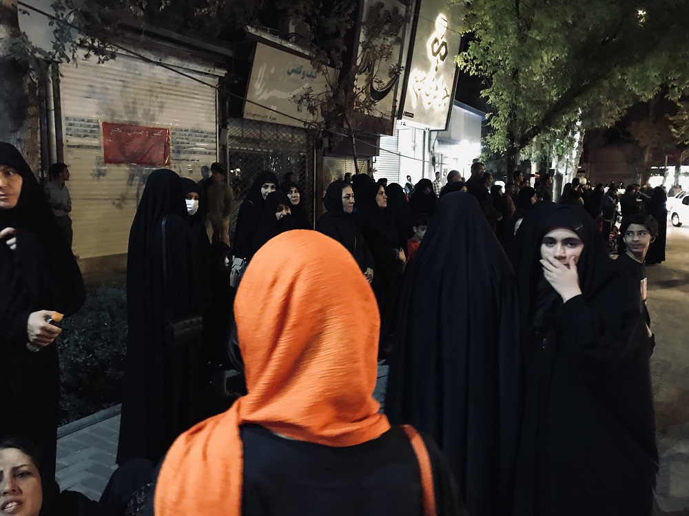 "امت رسول الله"  در بجنورد شام غريبان سلطان طوس را به سوگ نشستند