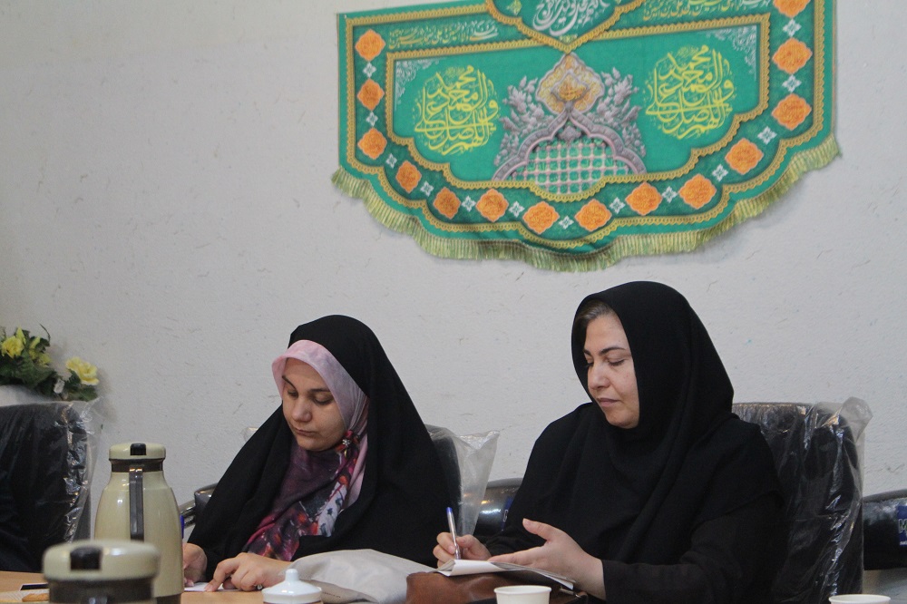 نشست خبري ويژه برنامه هاي ستاد بزرگداشت دهه کرامت در خراسان شمالي