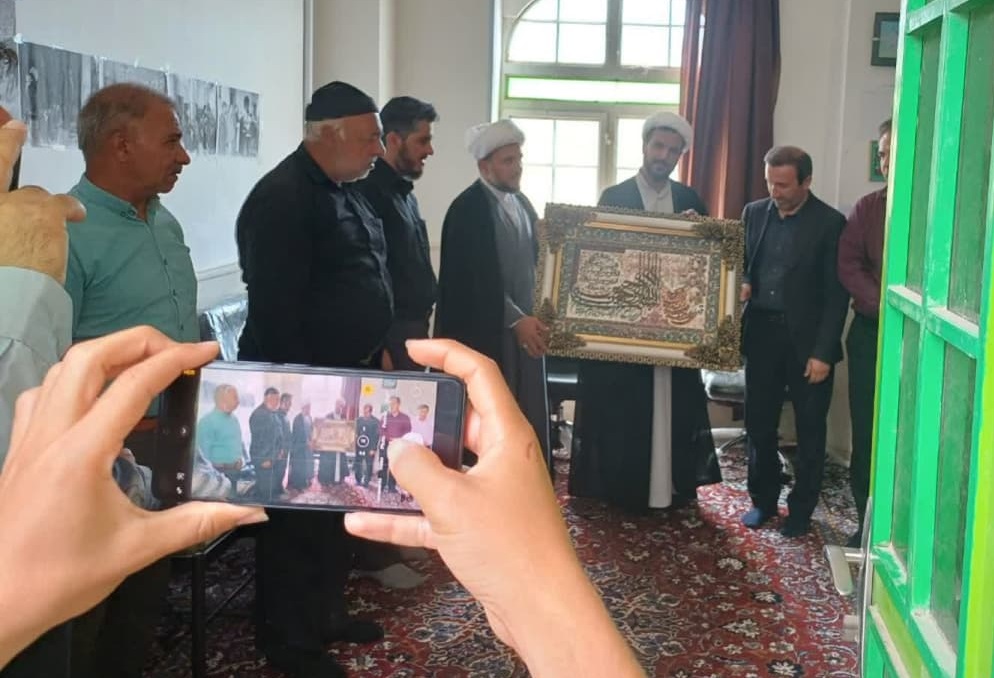 سرود مقاومت قرآن، به ياد شهداي اقتدار، راه را "به سوي فتح" گشود