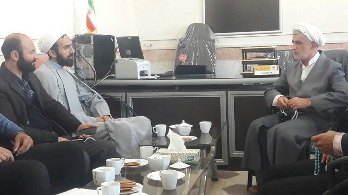 يک روز فرهنگي در گرمه؛ از ديدار با ائمه جمعه تا نشست هاي تعاملي با فعالان پايگاه بسيج مساجد