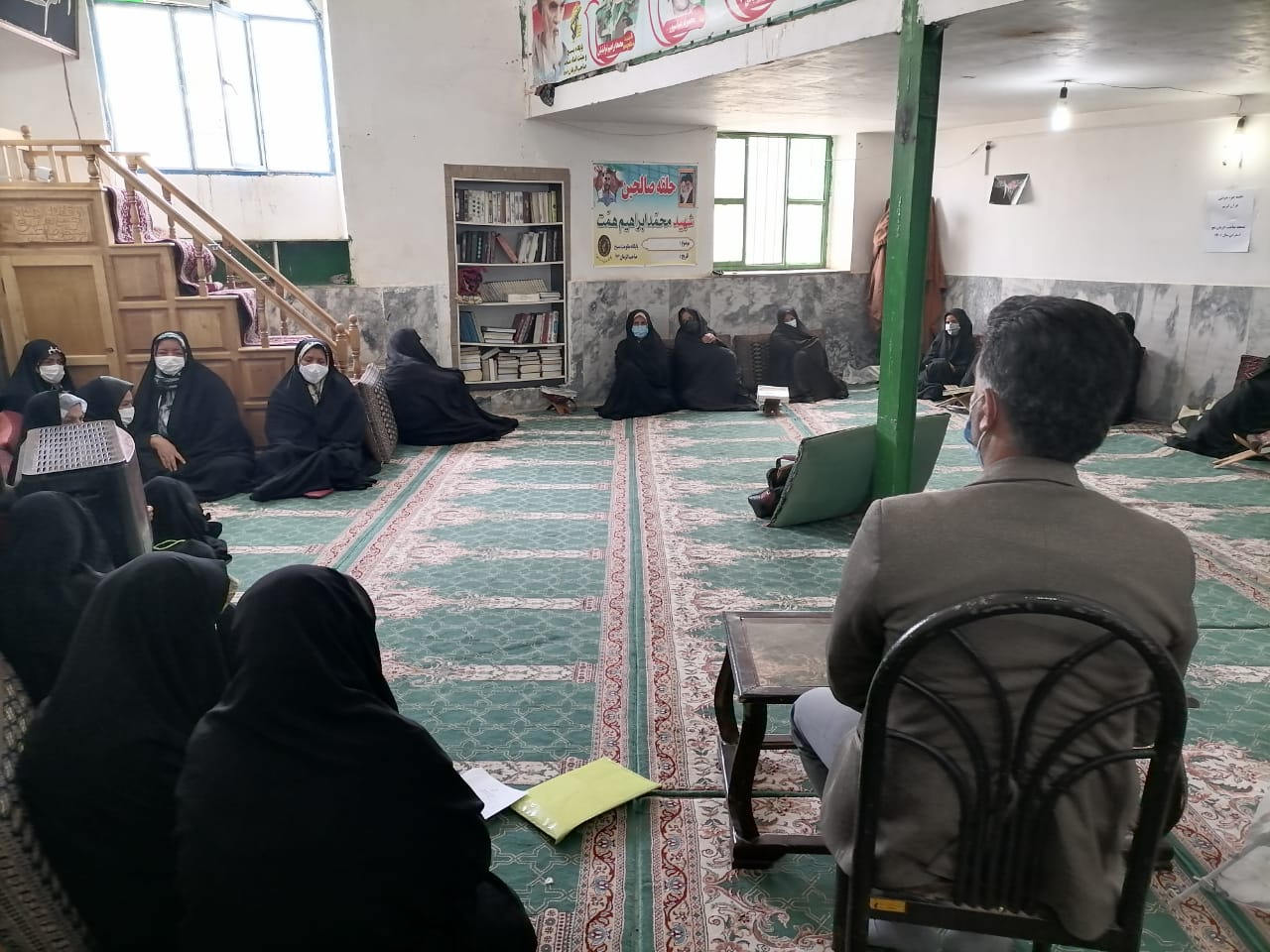 کارگاه آموزشي مبارزه با اعتياد در محل مسجد صاحب الزمان (عج) اسفراين