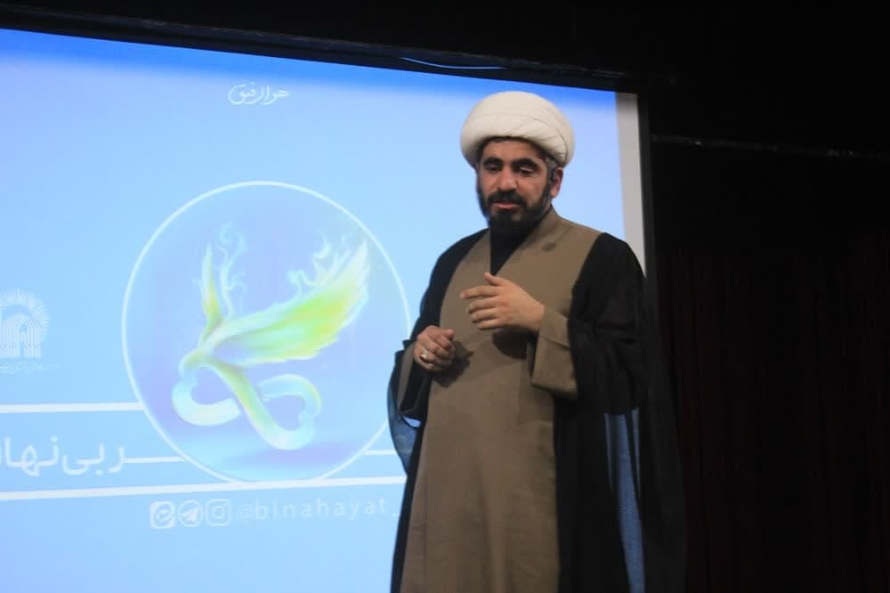 دهه هشتادي ها در قاب "بي نهايت شو" ي  امام رضايي