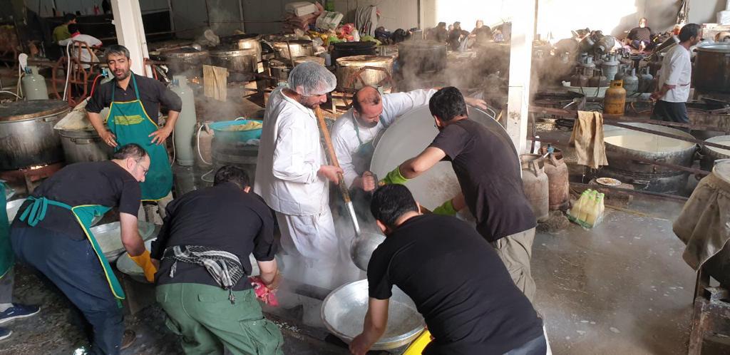 موکب باب الشهداي بجنورد خادم زائران پس از اربعين حسيني در نجف