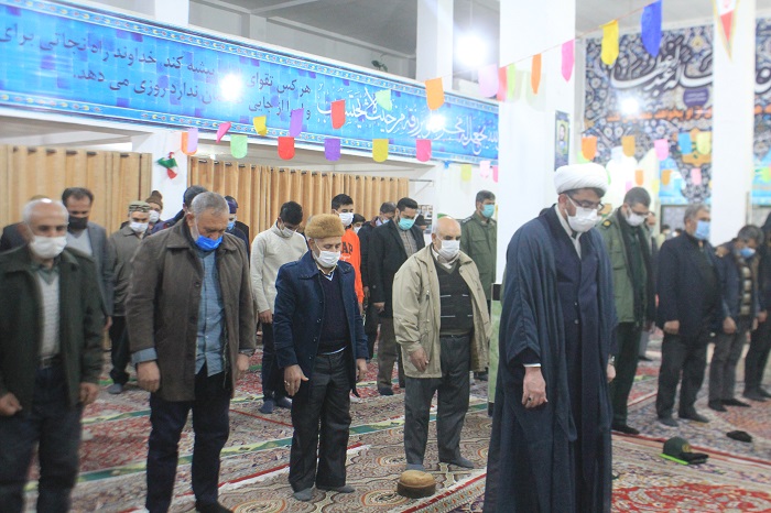 اهالي مسجد امام سجاد(ع) ميزبان جشن انقلاب در شب پنجم دهه فجر