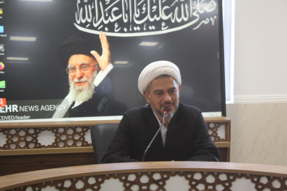 نشست مستعدين حلقه هاي گفتماني استان خراسان شمالي ويژه اهالي مسجد و فعالان فرهنگي