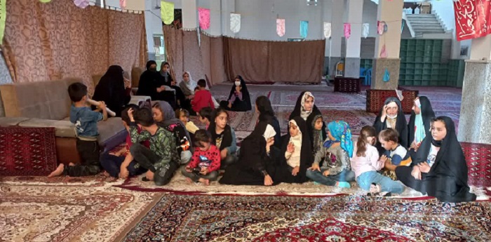بچه مسجدي هاي فعال مسجد در کانون حضرت علي اکبر (ع) بجنورد تقدير شدند