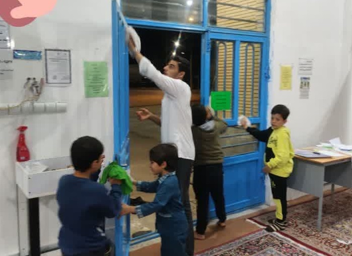 بچه مسجدي ها به پيشواز ماه مهماني خدا رفتند/ از غبارروبي مساجد توسط دهه نودي هاي کانون، تا رونق بخشي به برنامه هاي نمايشگاه قرآن