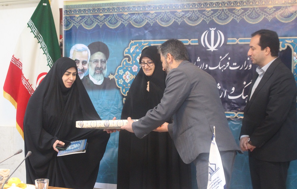 قاب تکريم بچه هاي مسجد در خراسان شمالي با نام شهيد «فيروز حميدي زاده» درخشيد