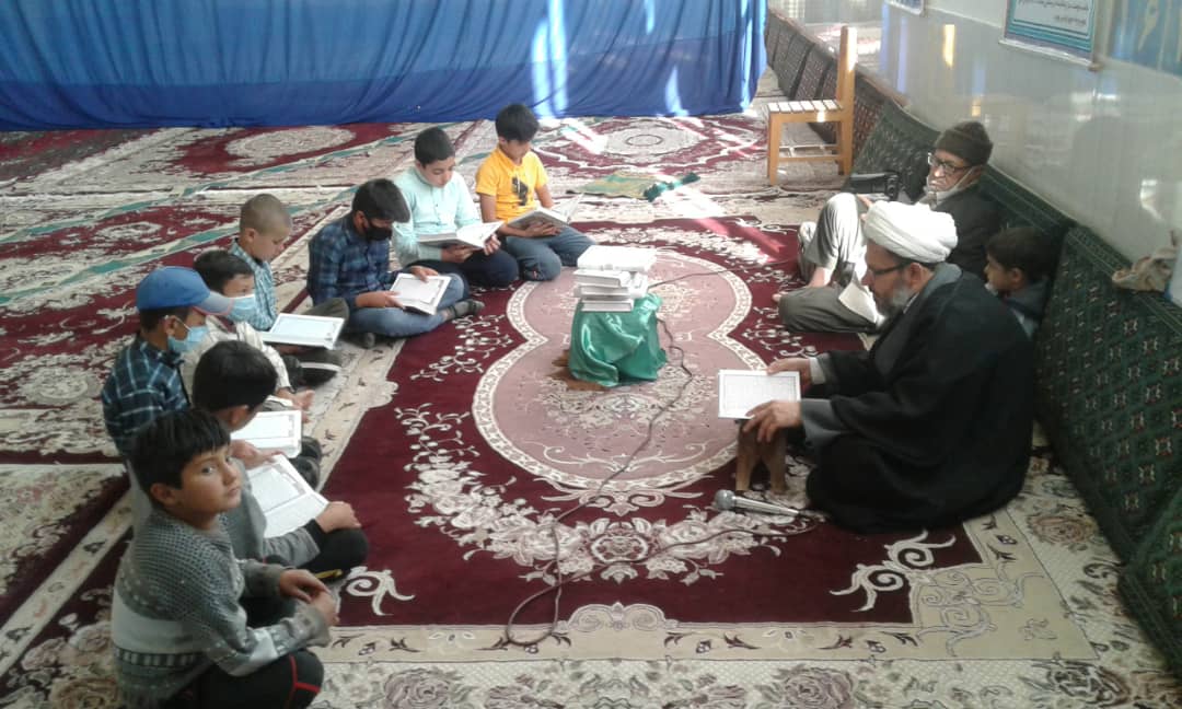 ماه مبارک رمضان در کانون شهيد لشگري شيروان؛ از آموزش قرآن به نونهالان تا توزيع نان مهرباني