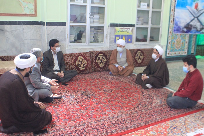 فعالان فرهنگي کارها و اقدامات مغفول مانده در مسجد را احياء و تقويت کنند